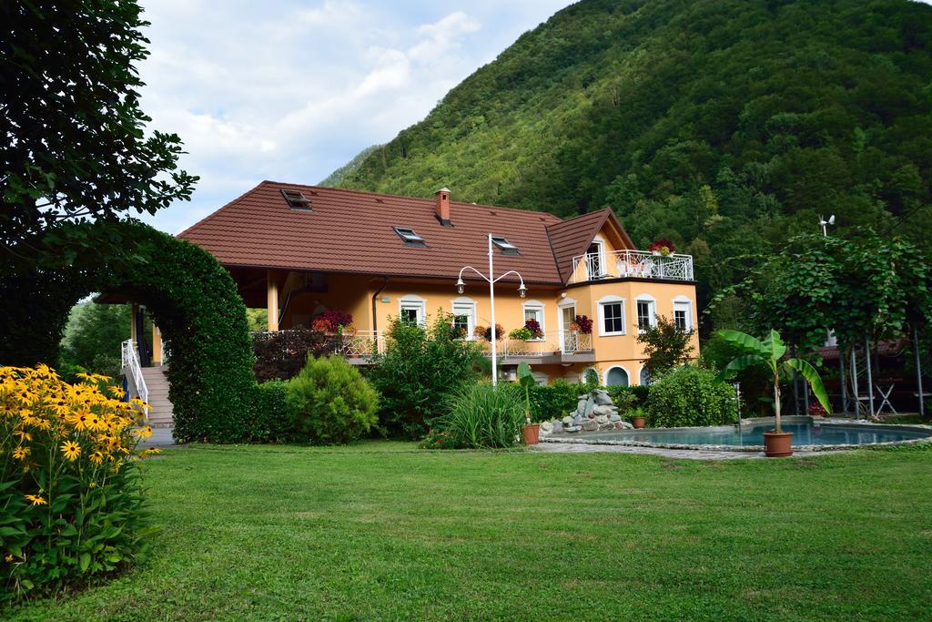 Apartment Sotocje Dolenja Trebusa エクステリア 写真