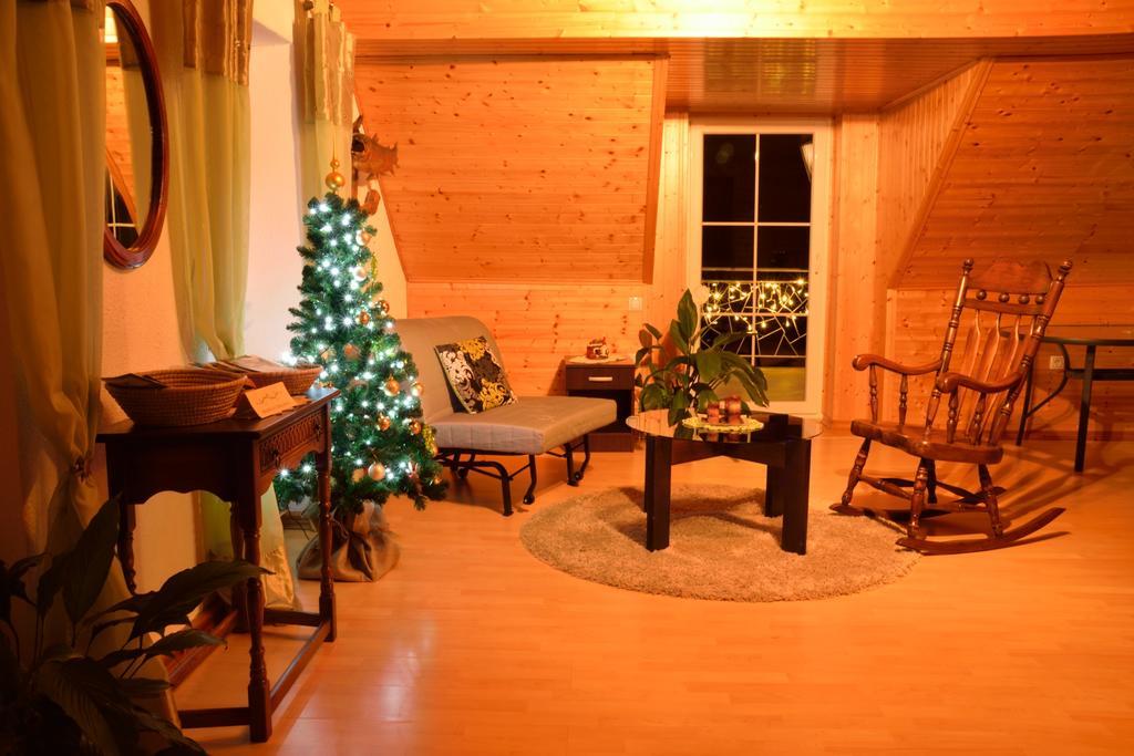 Apartment Sotocje Dolenja Trebusa エクステリア 写真