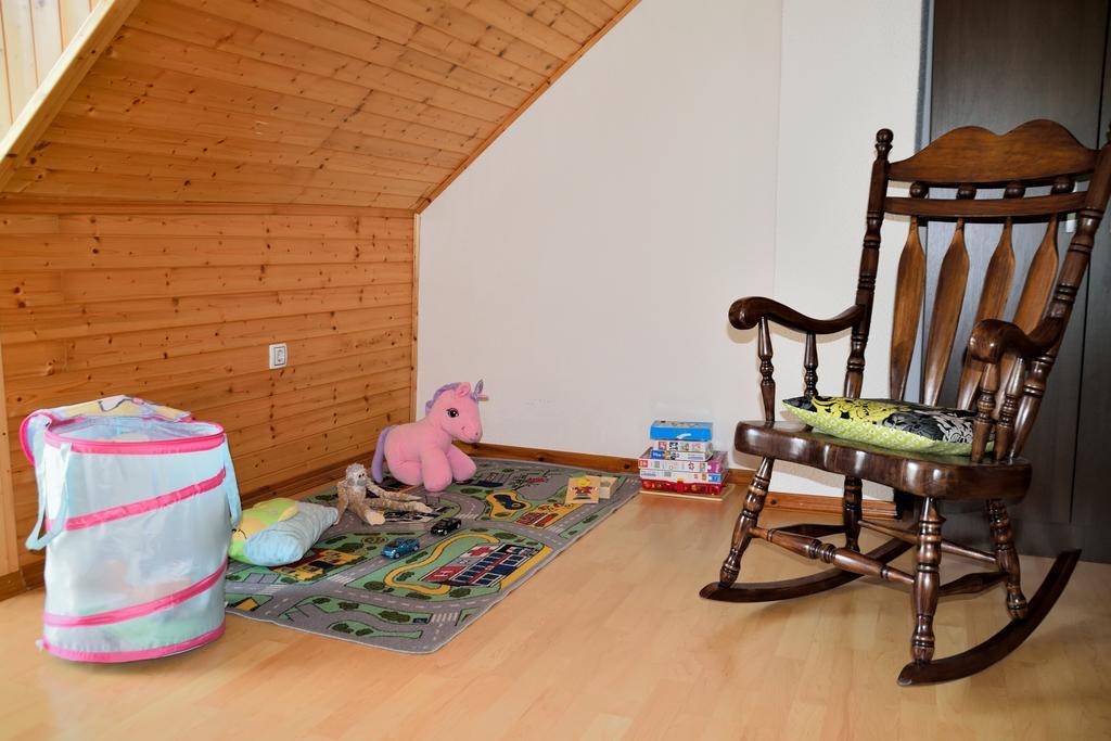 Apartment Sotocje Dolenja Trebusa エクステリア 写真