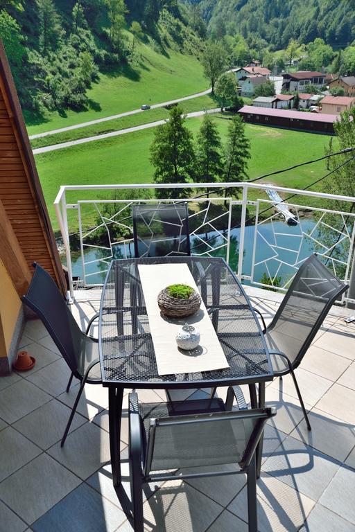 Apartment Sotocje Dolenja Trebusa エクステリア 写真